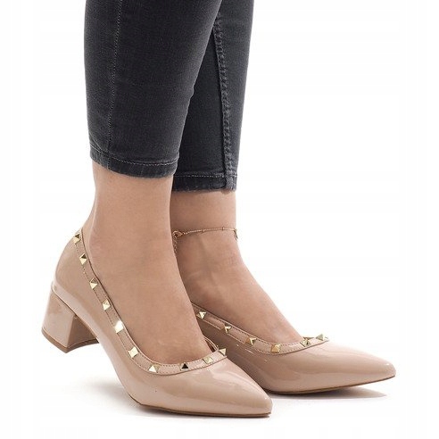 Rosa lackerade pumpar på X-70-pelaren 2