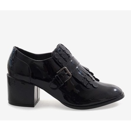 Svartlackerade högklackade stövlar PZY-02 2