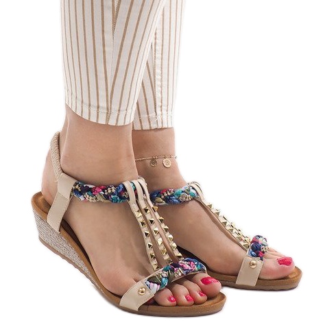 Beige kile sandaler med B132-5 dubbar brun mångfärgad 1