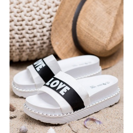 Queen Vivi Älskar tofflor i mocka vit 1