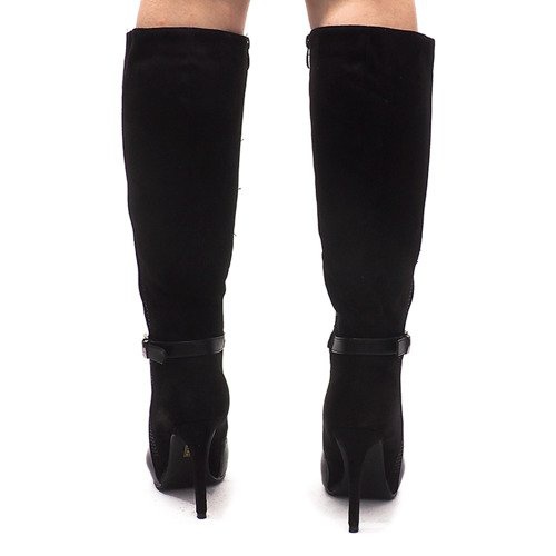 Högklackade stövlar 8022 Svart 1