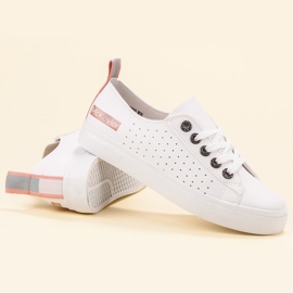 Vita MCKEYLOR -skor 1