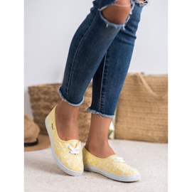 Sneakers med VICES -mönster vit gul 2