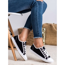 SHELOVET Låga damskor vit svart 1