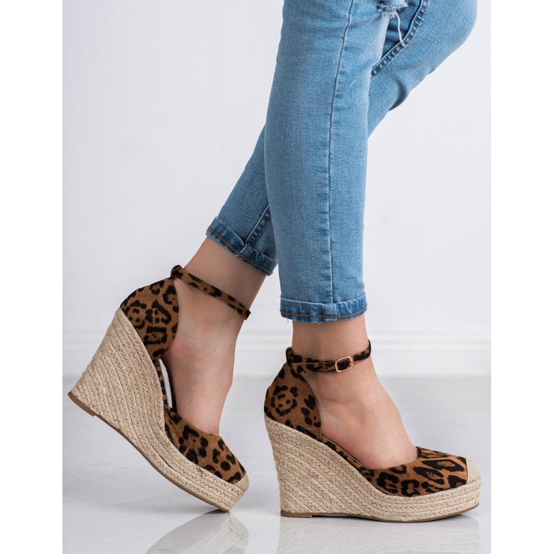 SHELOVET Pumpar med Panetrka brun 1