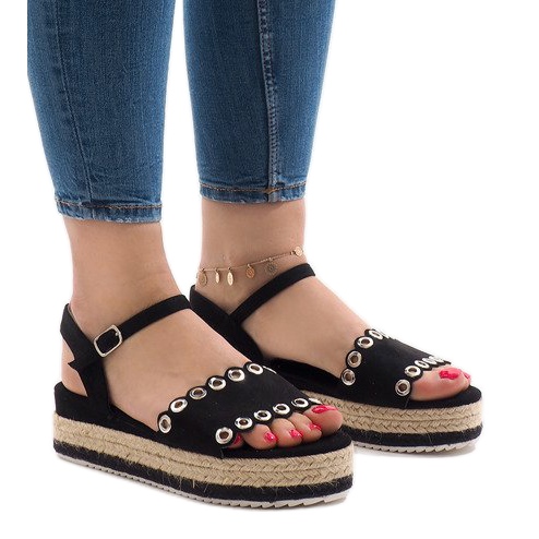 Svarta sandaler på plattformen 99-46 1