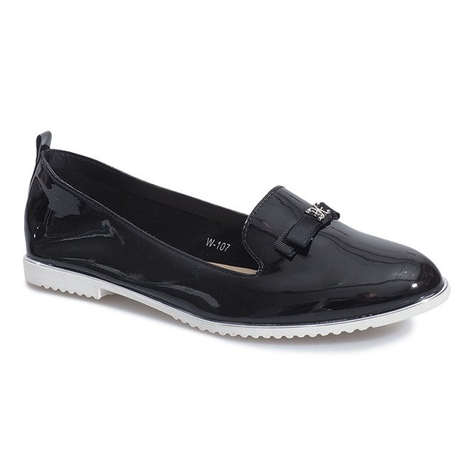 Svartlackerade loafers från Miss Laura 1
