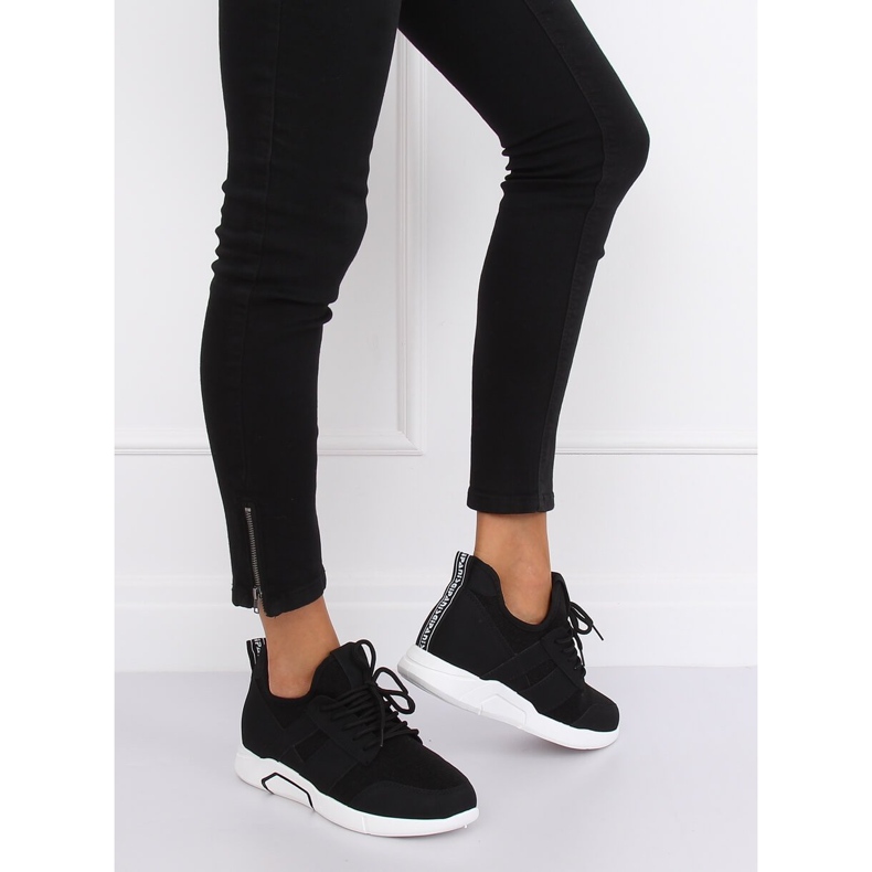 Svarta sportskor X-9762 Svart 1