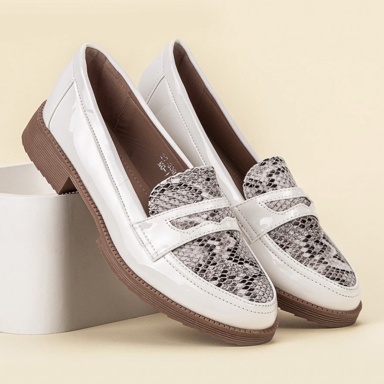 Bestelle Lackerade loafers vit brun 2