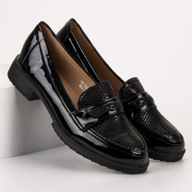 Bestelle Lackerade loafers svart 1