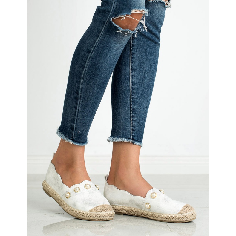SHELOVET Espadriller med pärlor grå 2