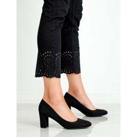 Queen Vivi Mocka pumpar svart 1