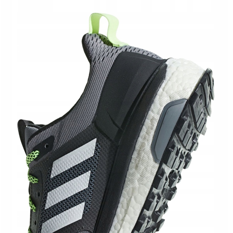Skor adidas Supernova Trail M B96280 svart 1
