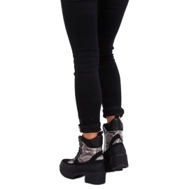 Svarta kvinnors svarta stövlar 99-58 Snake Skin 1