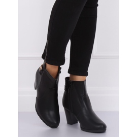 Svarta högklackade stövlar F168 Svart 2