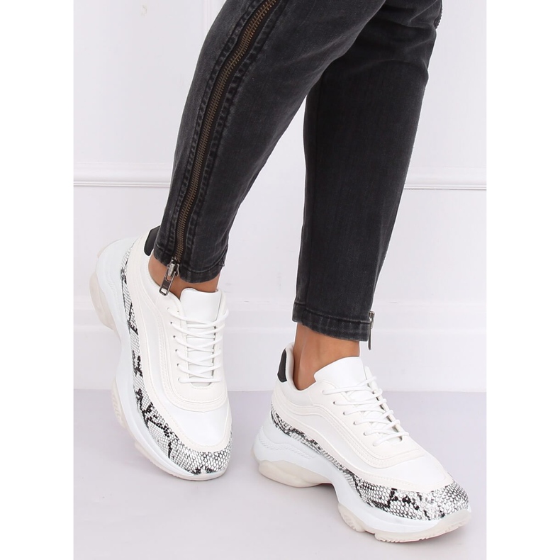 YY-02 Vita ormvita sportskor mångfärgad 1