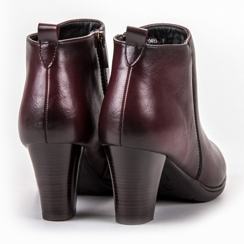 Vinceza Lågklackade stövlar röd 1