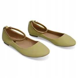 Ballerinas Vacker dekoration på fotleden A607 gul 1