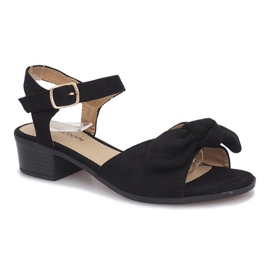 Svarta högklackade sandaler från Noemia 1