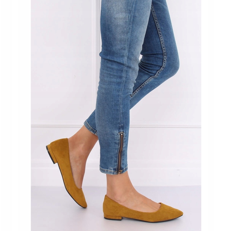 Gula RC-76 Gula ballerinor med mandeltår 1