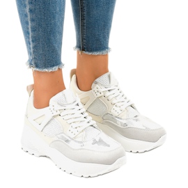 Vita trendiga damskor för kvinnor C2 1