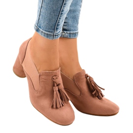 Rosa mockapumpar på LL-97P-stolpen 1