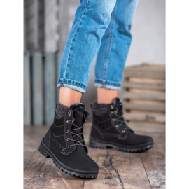 MCKEYLOR Black Trappers svart 2