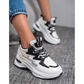 SHELOVET Sportskor tillverkade av ekoläder vit mångfärgad 1