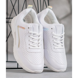 SHELOVET Vita sportskor 2