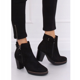 Svart mockasvart 8B856 Svarta högklackade stövlar 2