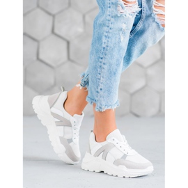 SHELOVET Bundet skor på plattformen vit 1