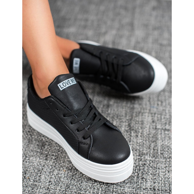 SHELOVET Svarta skor på plattformen 1