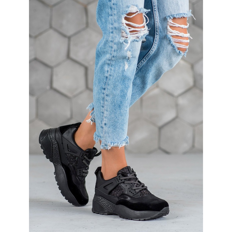 SHELOVET Svarta Moro -sneakers 1