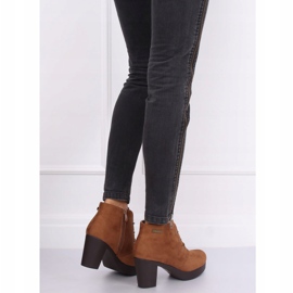 Högklackade skor 8B883 Kaki brunt 1