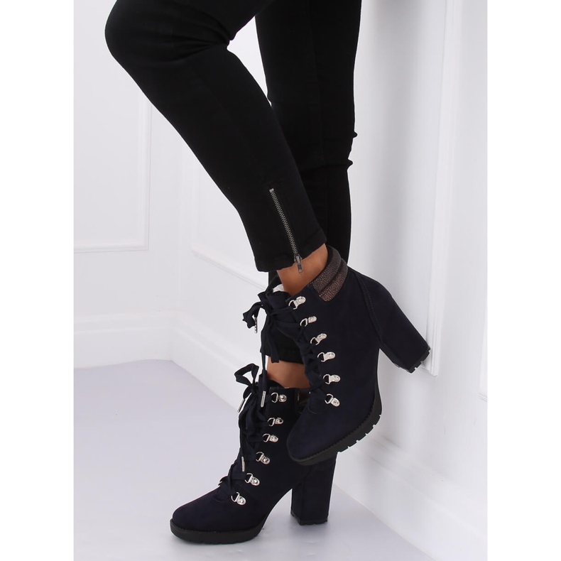 Marinblå träskor 8992 Blå 2