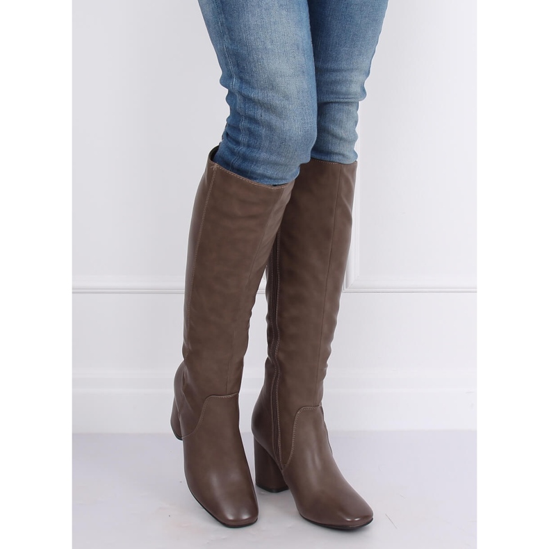 Klassiska höga klackar beige 5319 Khaki 1