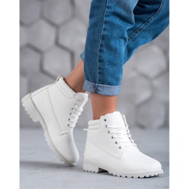 Marquiz White Trappers vit 1