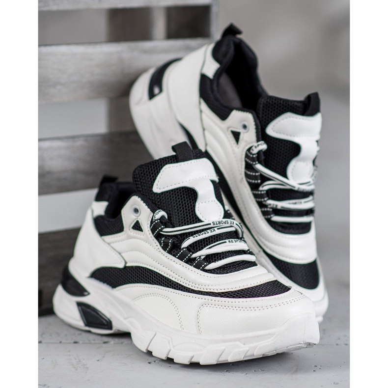 SHELOVET Mode sneakers vit svart 1