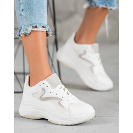 SHELOVET Sportskor vit 1