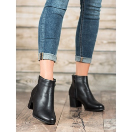 SHELOVET Klassiska ekoläder svart 1