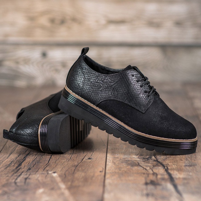 SHELOVET Skor på Snake Print Platform svart 2