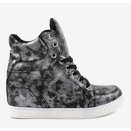 Svarta sneakers med snörningskilar ON001 2