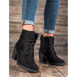 Nio Nio Bekväma högklackade stövlar svart 1