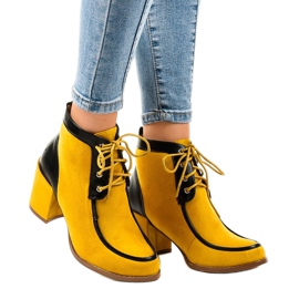 Stövletter i kamelmocka på stolpen HF-296 brun mångfärgad 1