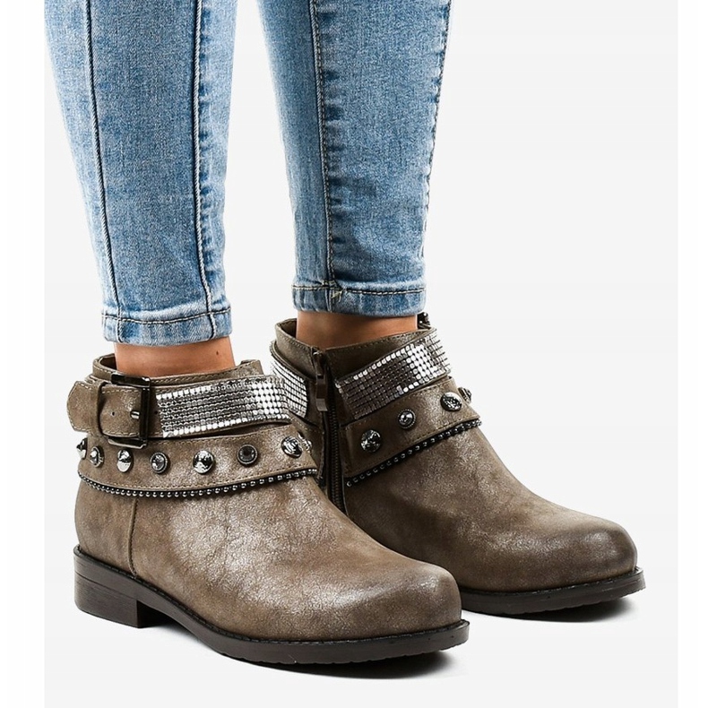 Bruna stövlar dekorerade med en LL178 dragkedja 1