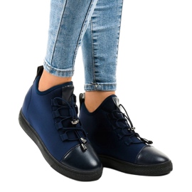 Marinblå, isolerade höga sneakers med en kil XY-35 1