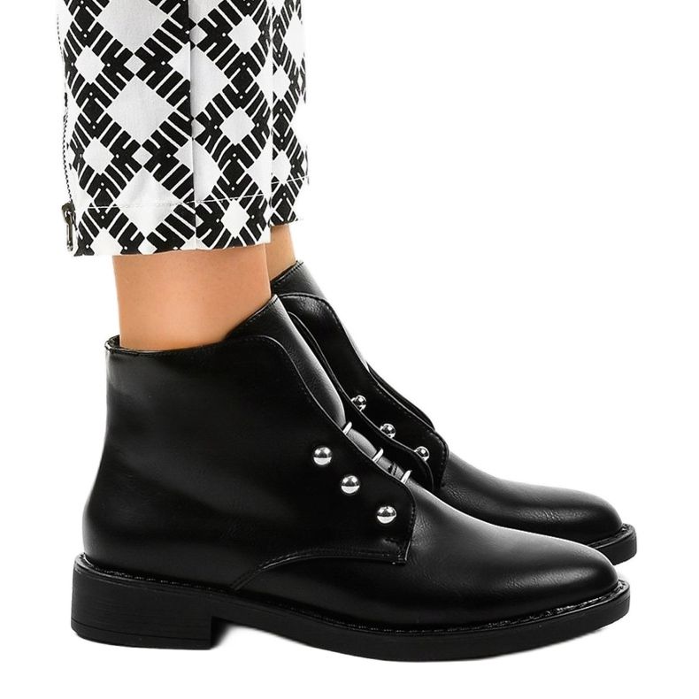 Svarta damstövlar YF0535 1