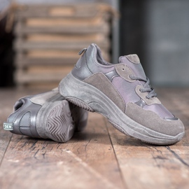 SHELOVET Gråa sportskor 1