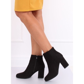 Svarta högklackade stövlar G-7656 Svart 2