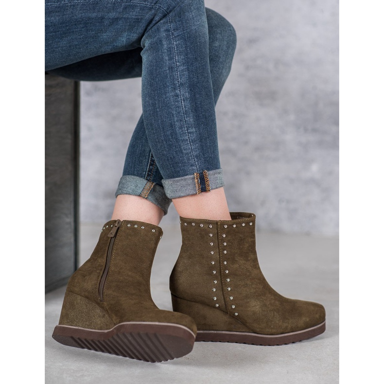 Kylie Gröna stövlar på en kil 1